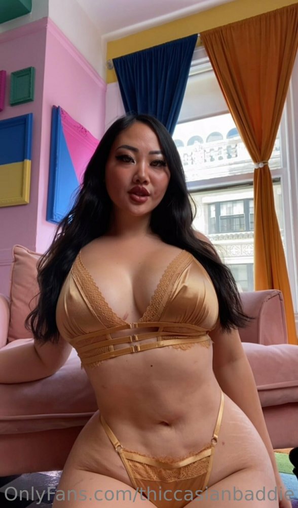 Preview image for thiccasianbaddie - visit nutinbutheat.com 