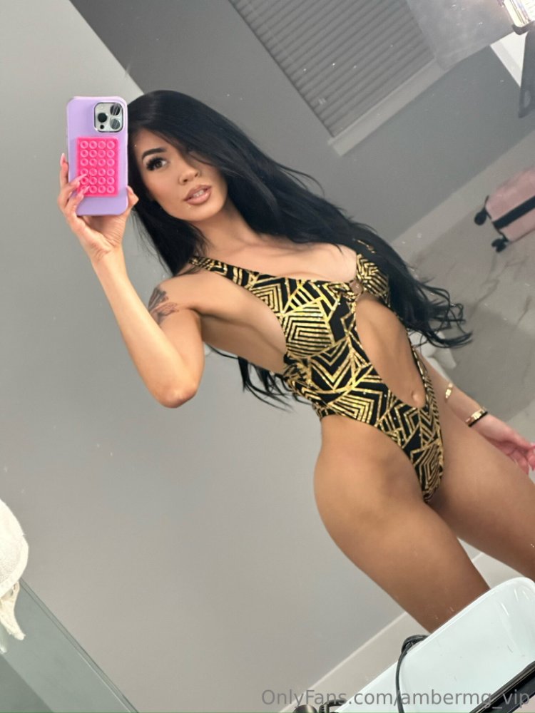 Preview image for ambermg @onlyw£3d