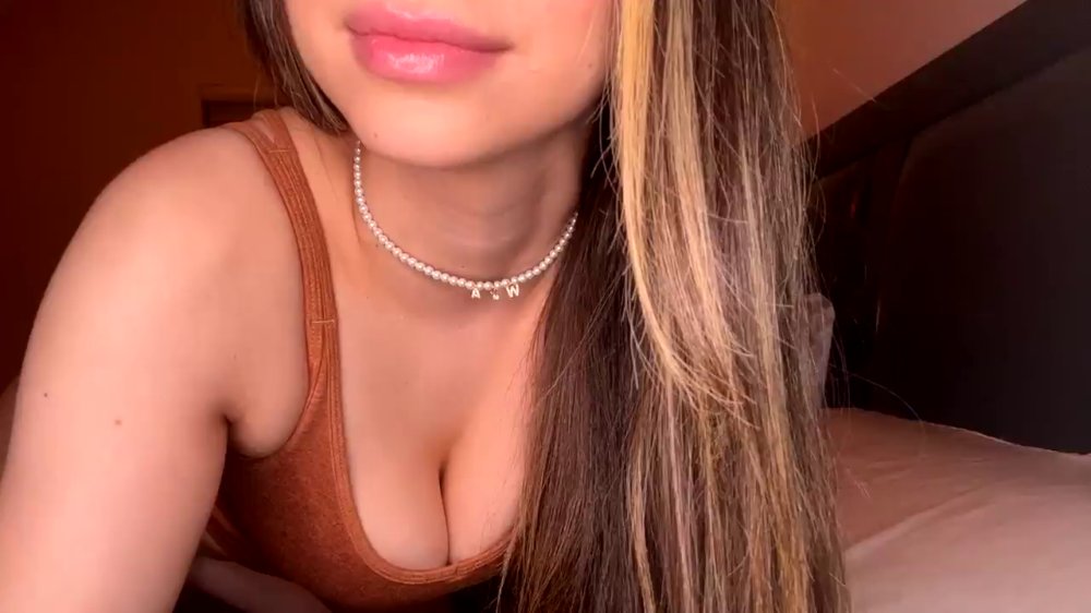 Preview image for nina @𝐋𝐨𝐯𝐞𝐇𝐞𝐫𝐇𝐮𝐛 𝐨𝐧 𝐓𝐆🍆