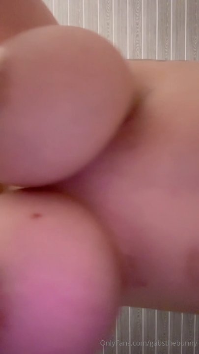 Preview image for gabsthebunny (2bEF)