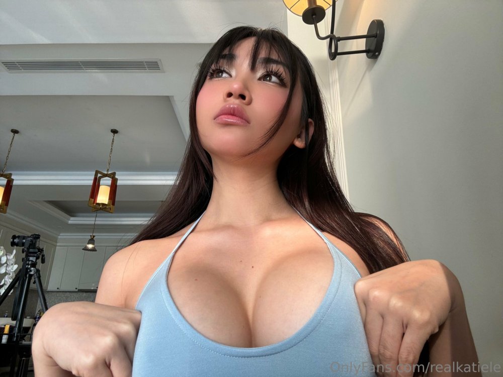 Preview image for realkatiele by telegram gigafans.net
