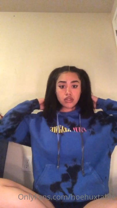 Preview image for hoe huxtable by @all_fans