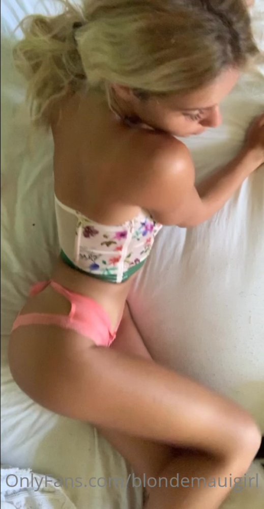 Preview image for blondemauigirl - @onlyshareofficial telegram