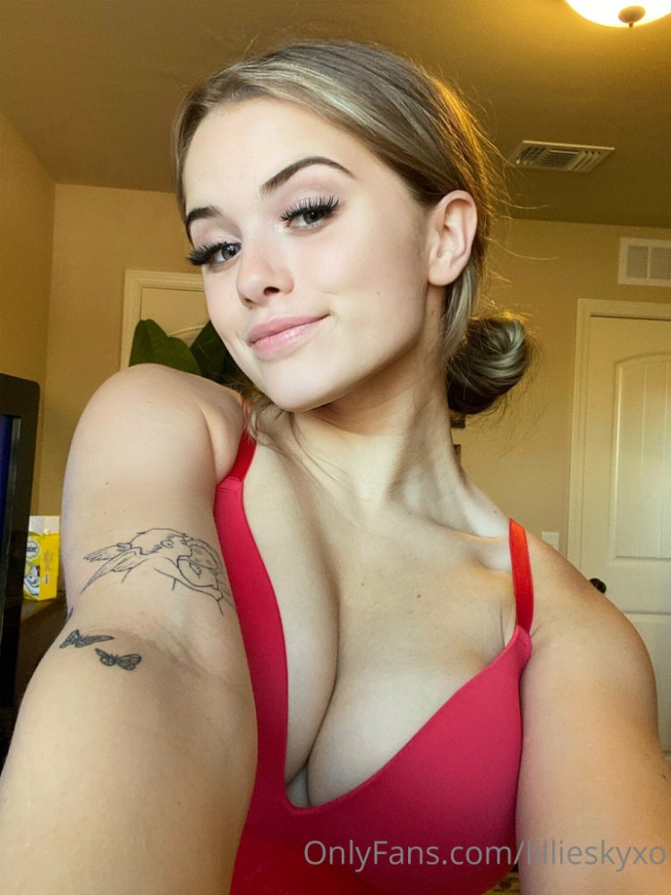 Preview image for lillieskyxo by telegram gigafans.net