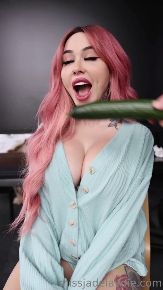Preview image for jade lavoie