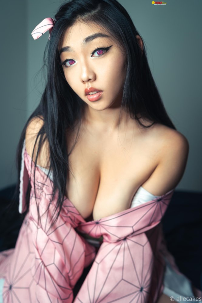 Preview image for allecakes by cutegirlsnetwork.com 🌌🔥