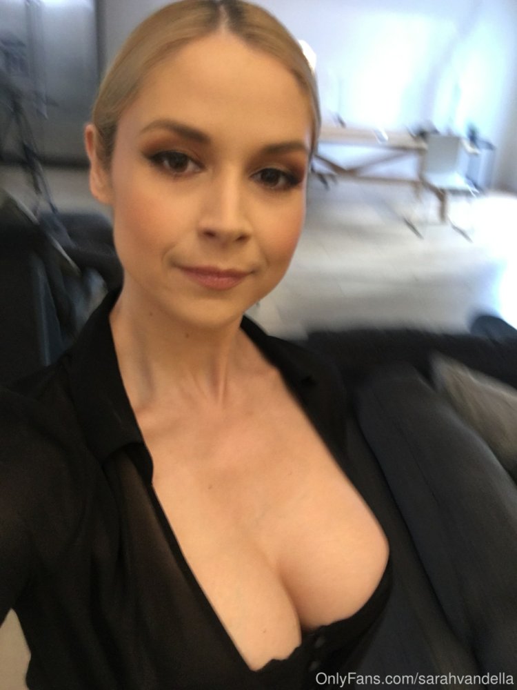 Preview image for sarahvandella by telegram gigafans.net