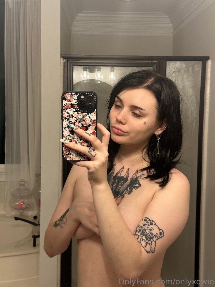 Preview image for onlyxowie - the onlyclub69 (telegram)