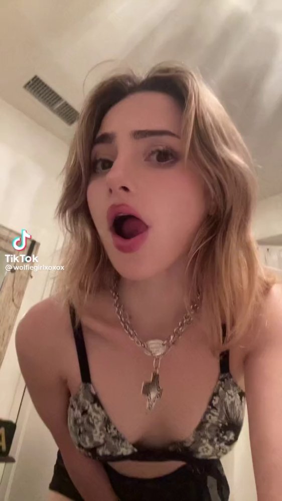 Preview image for wolfiegirlx3 - website onlymega.vip