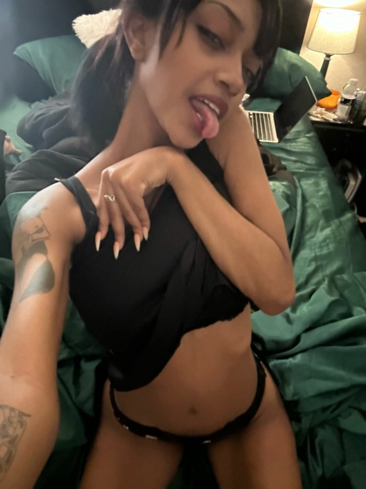 Preview image for daliah - tg @of4lmt