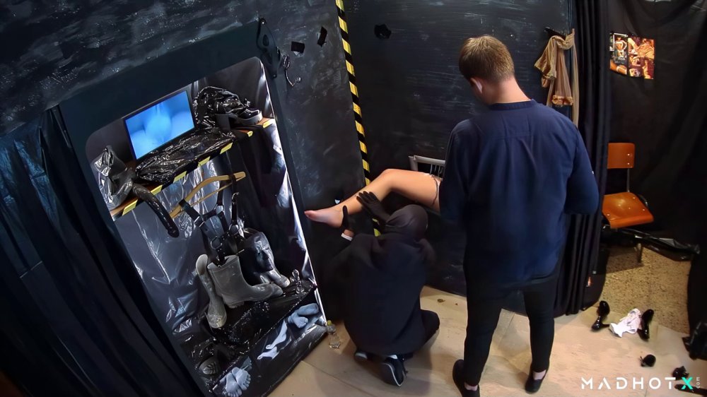 Preview image for mad glory holes