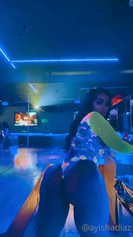 Preview image for ayishadiaz @ofleaak