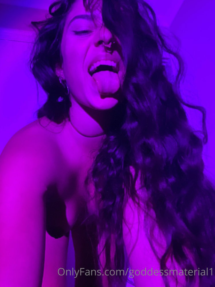 Preview image for goddess material @onlyw£3d