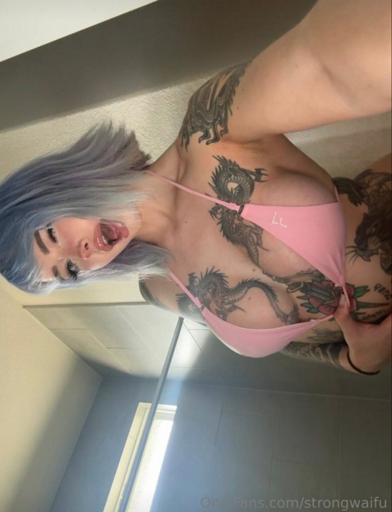 Preview image for strongwaifu - website onlymega.vip