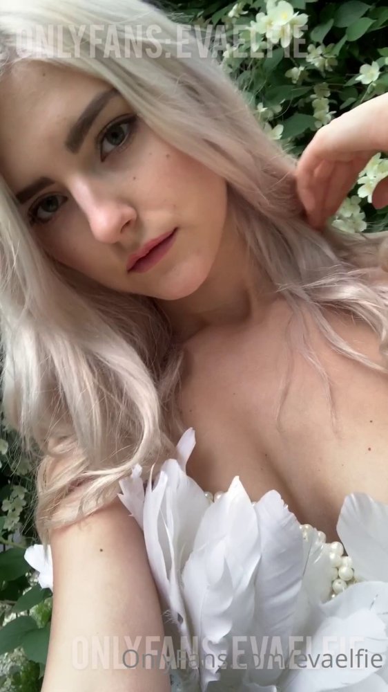 Preview image for eva elfie