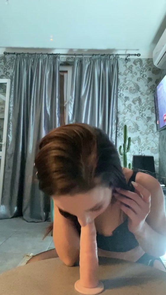 Preview image for ellieleen1 part 2 - website onlymega.vip