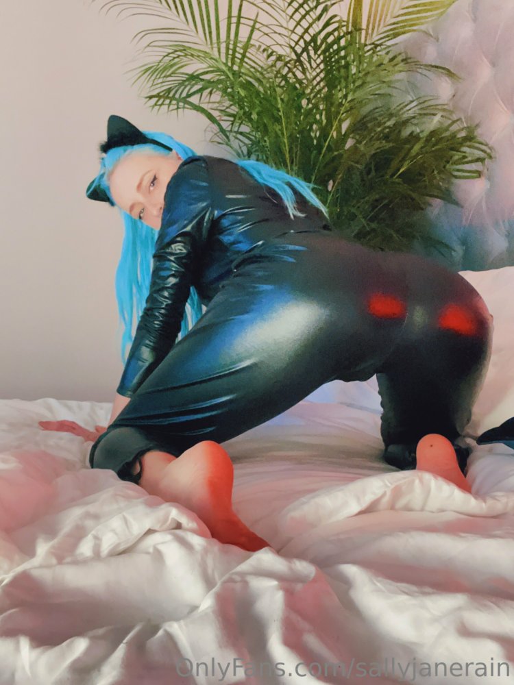 Preview image for sallyjanerain - by telegram gigafans.net (O0wt)