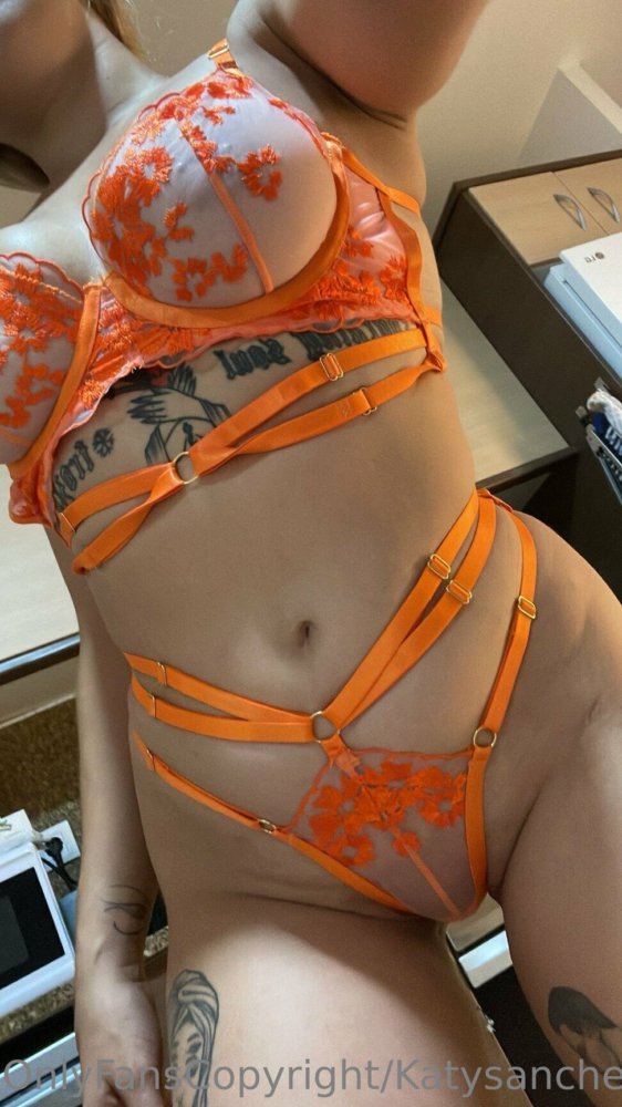 Preview image for katy sancheskii leakszone telegram