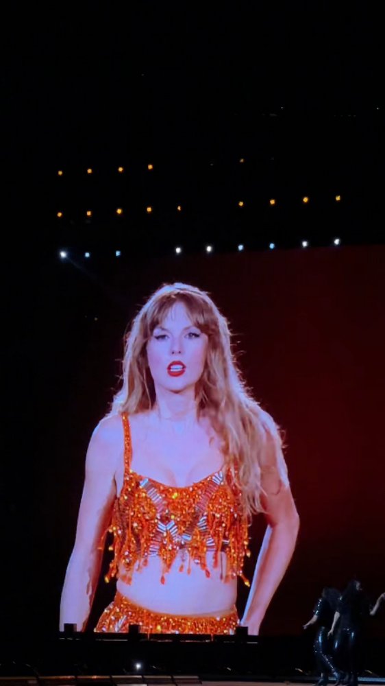 Preview image for taylor scenepacks