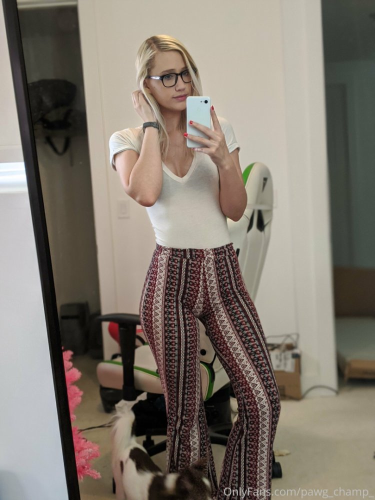 Preview image for pawg_champ - - -- 𝐉𝐎𝐈𝐍 -- 𝐏𝐑𝐄𝐌𝐈𝐔𝐌𝐒𝐓𝐀𝐒𝐇 𝐓𝐄𝐋𝐄𝐆𝐑𝐀𝐌