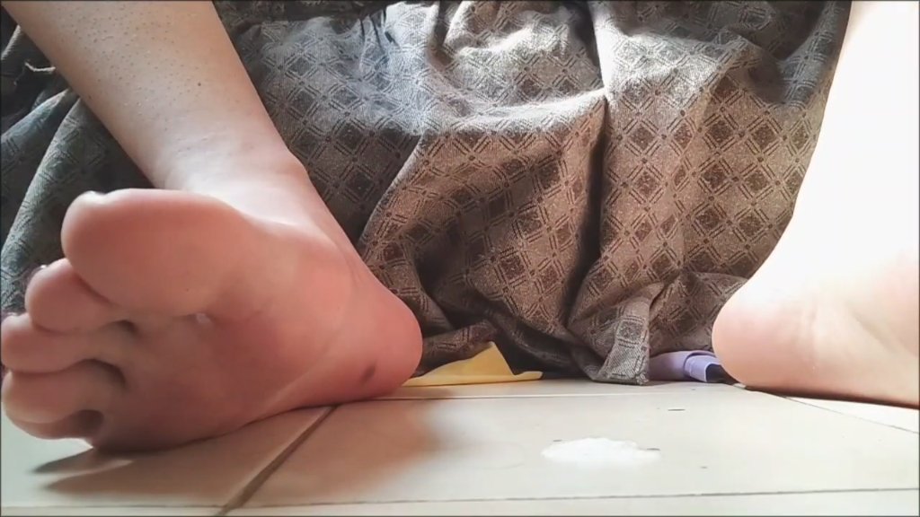 Preview image for irl feet archive compilation