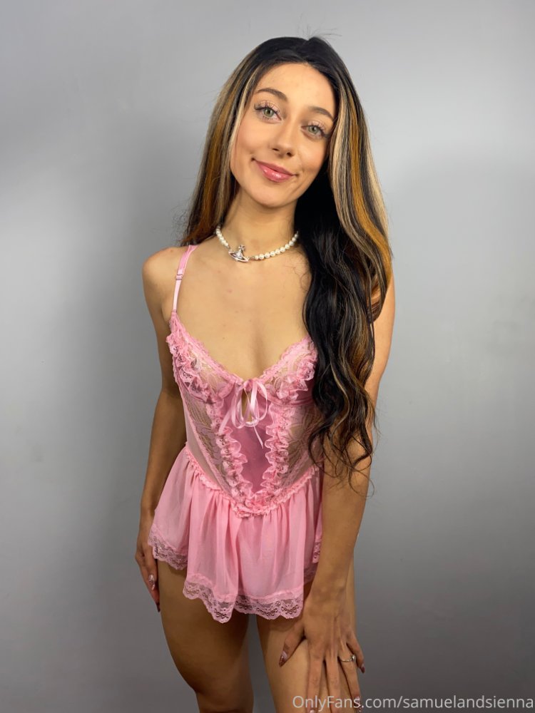 Preview image for sienna garcia - join @megardlinks on telegram