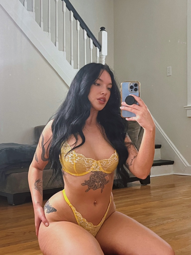Preview image for abbyygiirl