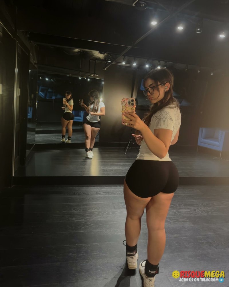 Preview image for mel koneko by telegram gigafans.net (MvPg)