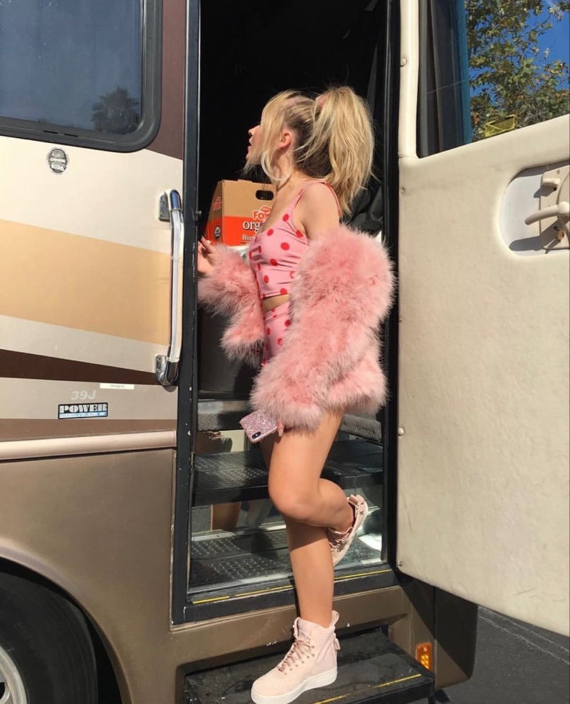 Preview image for sabrina carpenter pack